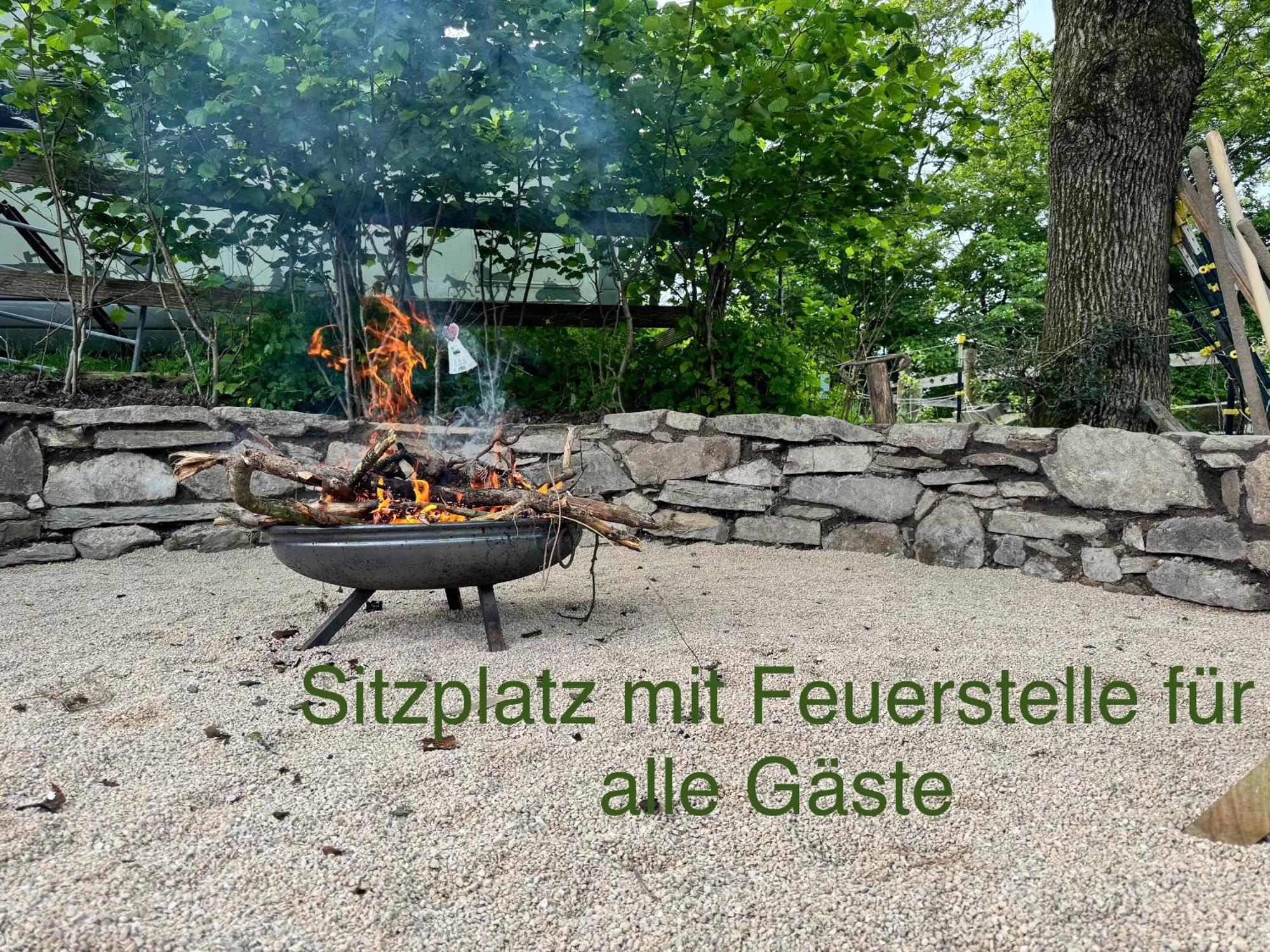 Hof Vierzehnender Im Hohen Venn - 70Qm Maisonette - 2 Schlafzimmer - Wohnkueche - Balkon Mit Grill - Monschau - Eifel - Hunde Willkommen - Islandpferde Luaran gambar