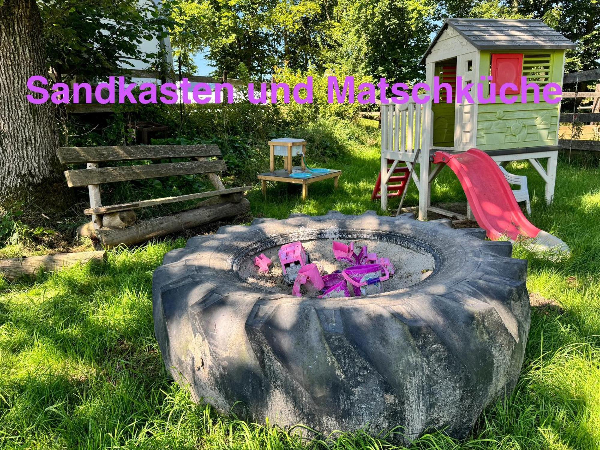 Hof Vierzehnender Im Hohen Venn - 70Qm Maisonette - 2 Schlafzimmer - Wohnkueche - Balkon Mit Grill - Monschau - Eifel - Hunde Willkommen - Islandpferde Luaran gambar